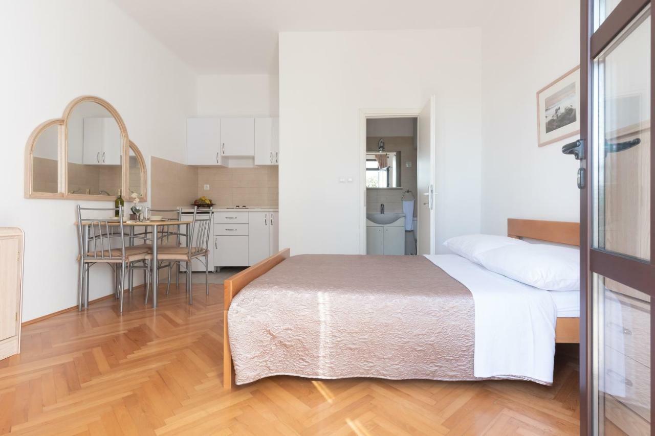 Apartman Lipotica Diklo Zadar Exteriér fotografie